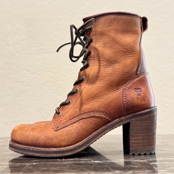 Frye Karen Sz 8 Cognac Lace Up Combat Boots New - Picture 2 of 4